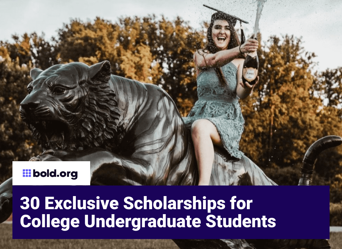 25 Exclusive Undergraduate Scholarships to Apply For in 2022